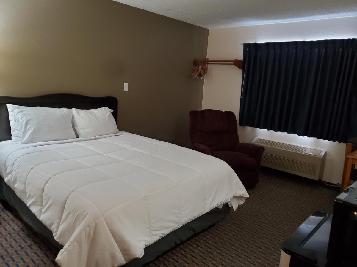 Hibbing Inn And Suites Εξωτερικό φωτογραφία